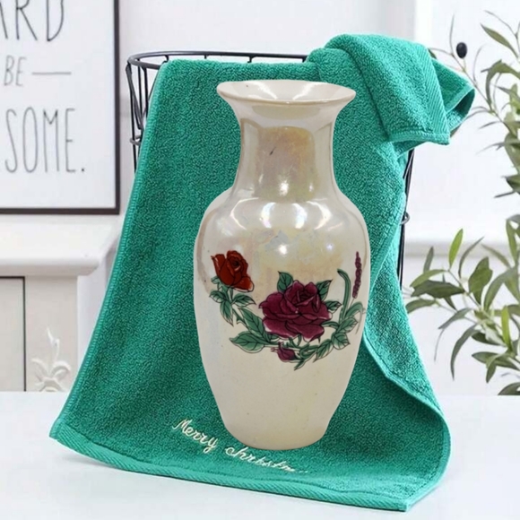 👣4/$20 ~Vase with Handpainted Roses - Picture 1 of 6